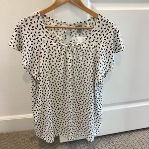 H&M Black/White Blouse. NWT SZ: M